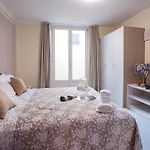 Ossuccio Grande C With Pool Sleeps 12 By Italian Dom wakacyjny Como