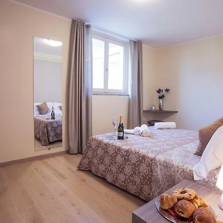 Ossuccio Grande C With Pool Sleeps 12 By Italian 코모