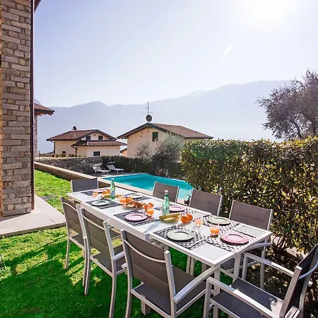 Ossuccio Grande C With Pool Sleeps 12 By Italian 코모