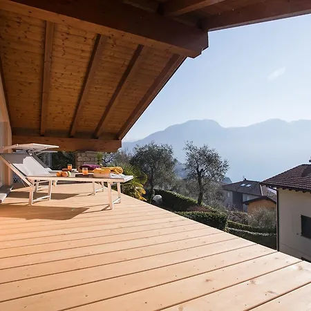 Ossuccio Grande C With Pool Sleeps 12 By Italian * 코모