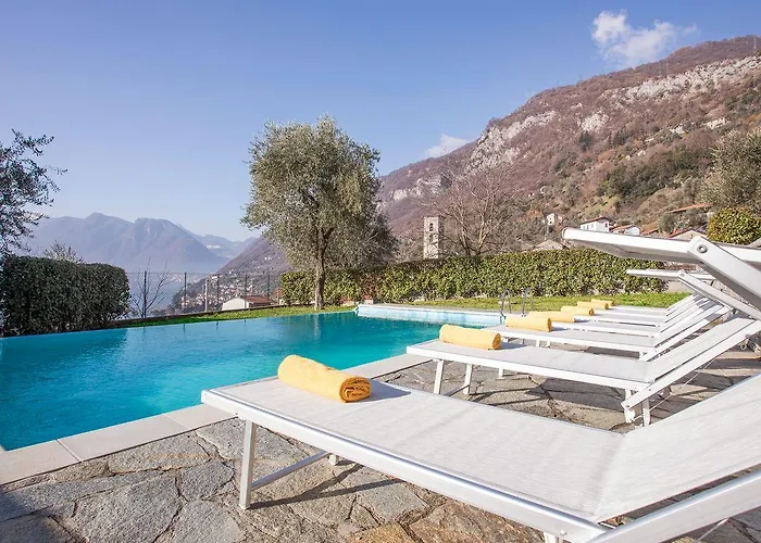 Ossuccio Grande C With Pool Sleeps 12 By Italian Όπως