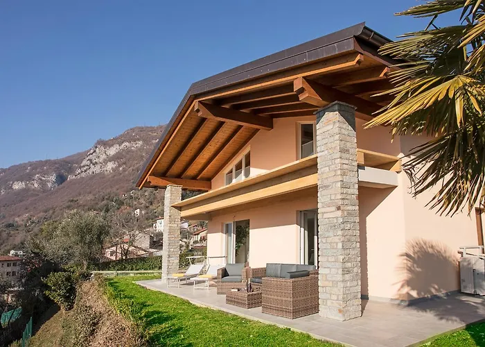 Σπίτι διακοπών Ossuccio Grande C With Pool Sleeps 12 By Italian Όπως