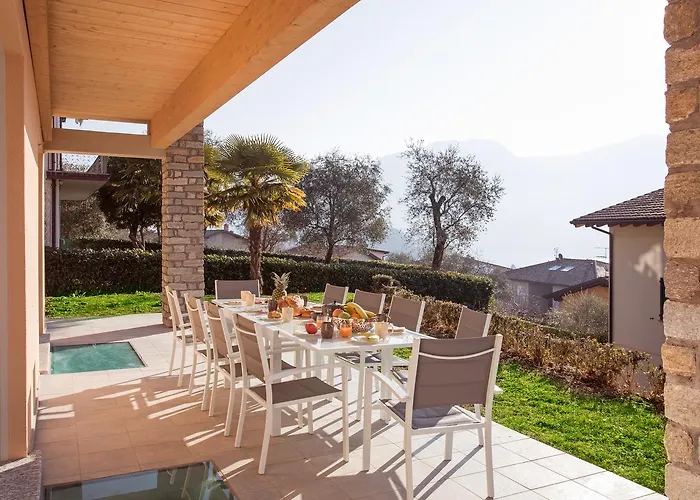 Ossuccio Grande C With Pool Sleeps 12 By Italian Όπως